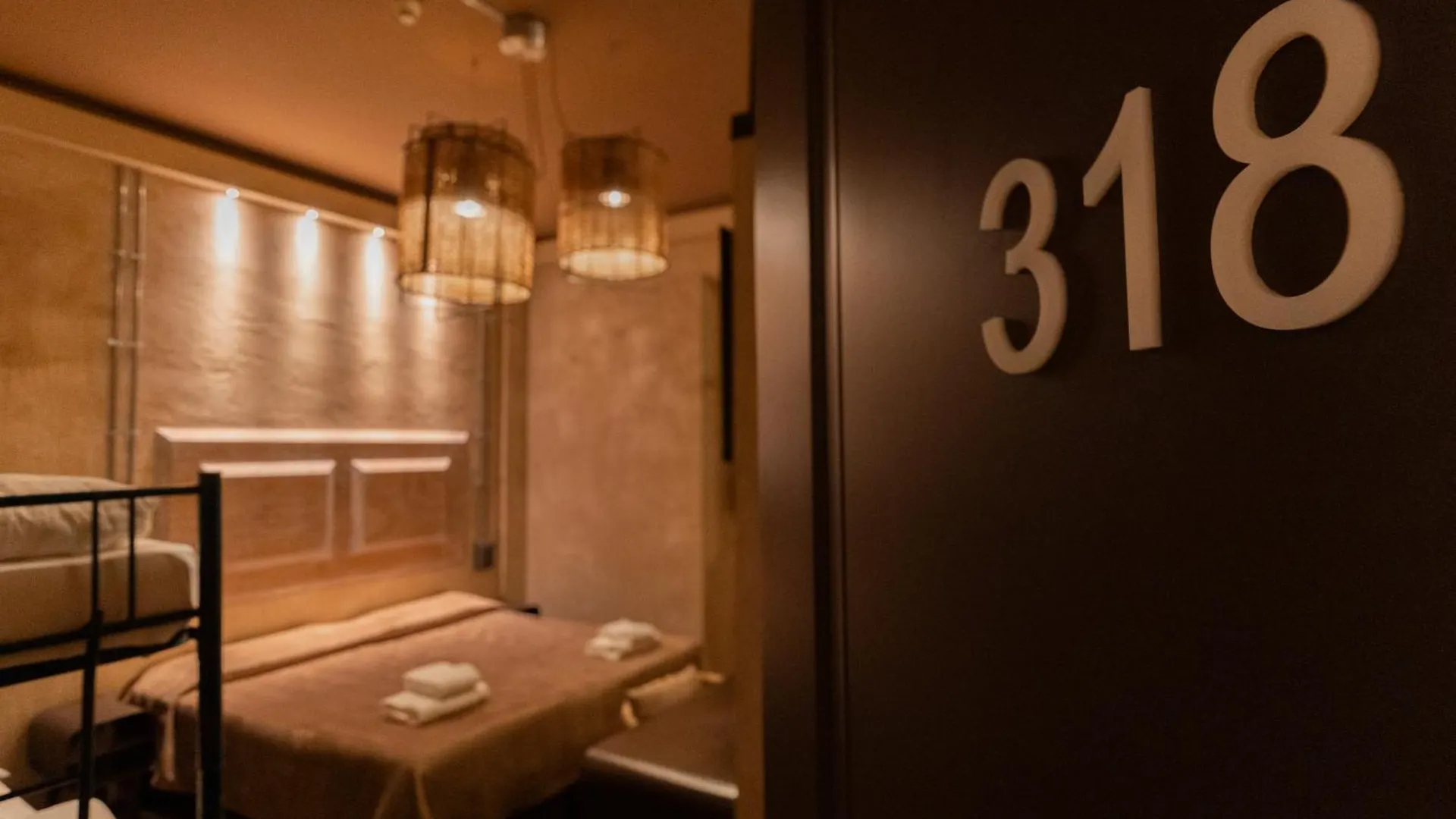 Hotel & Hostel 7 Florence