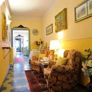 3* Guest house Bellevue House