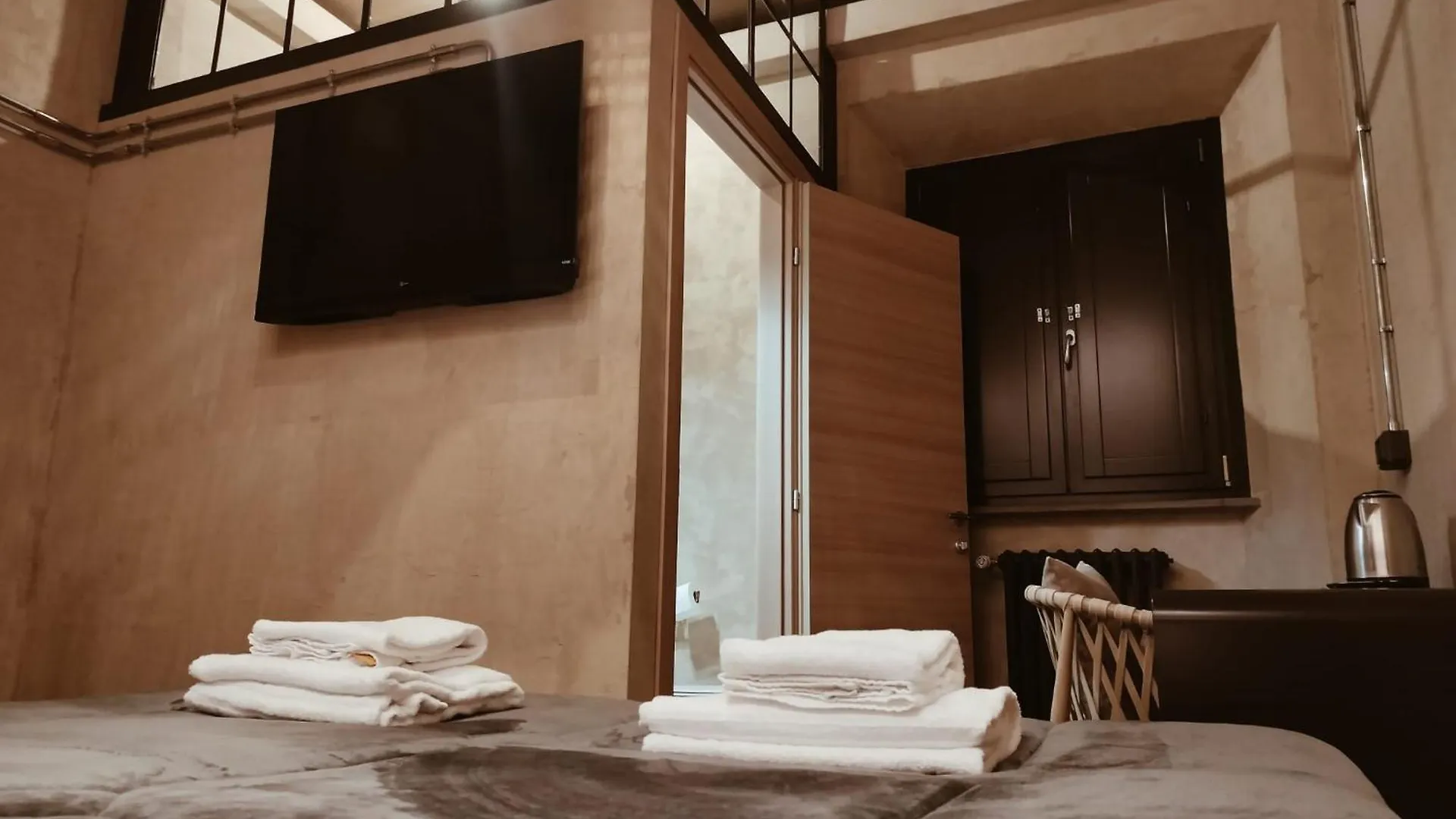 Hotel & Hostel 7 فلورنس