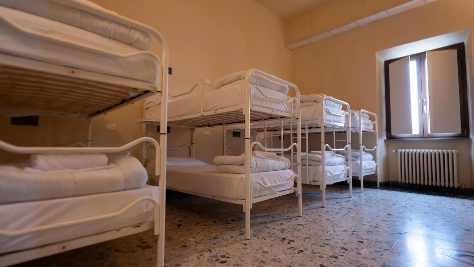 Hotel & Hostel 7 فلورنس إيطاليا