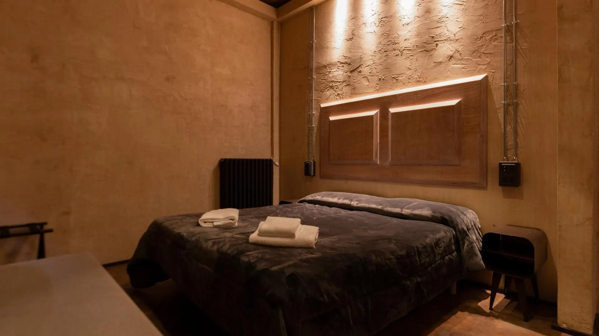 Hotel & Hostel 7 Florence