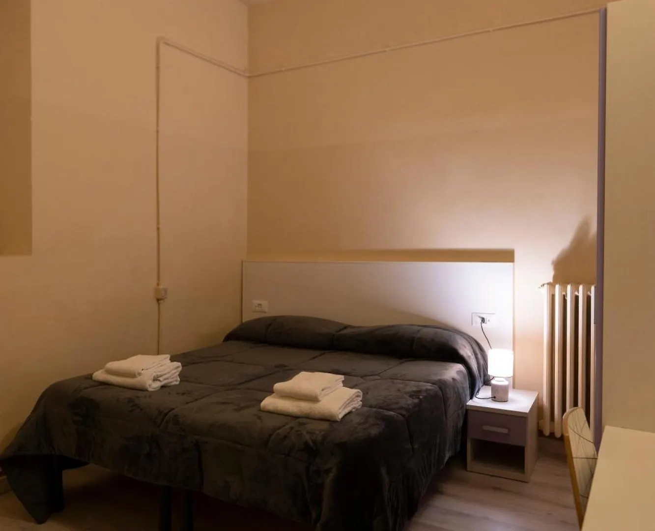 Hotel & Hostel 7 Florence