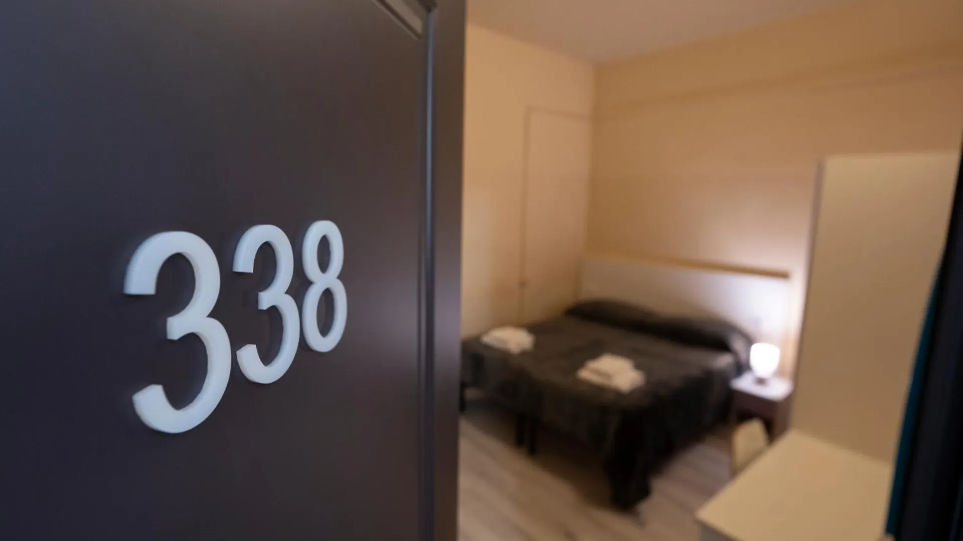 Hotel & Hostel 7 Florence