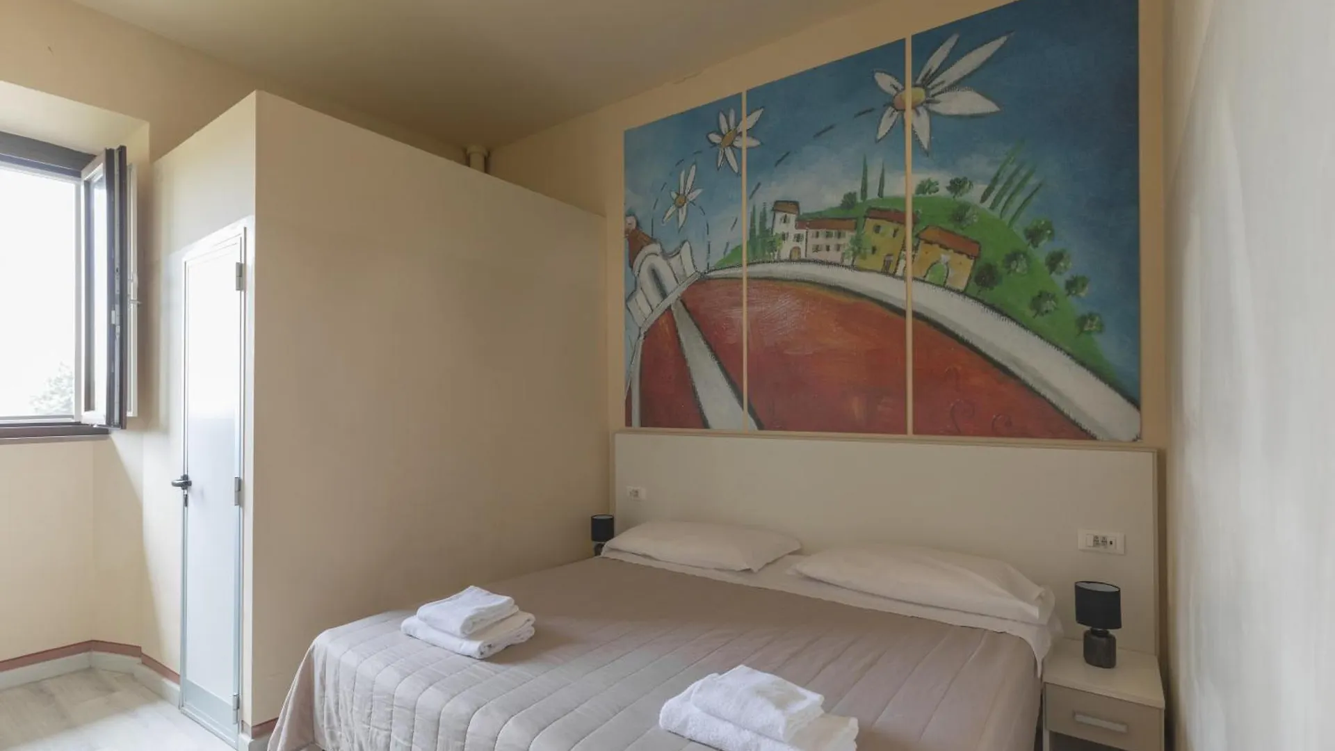 Hotel & Hostel 7 Florence